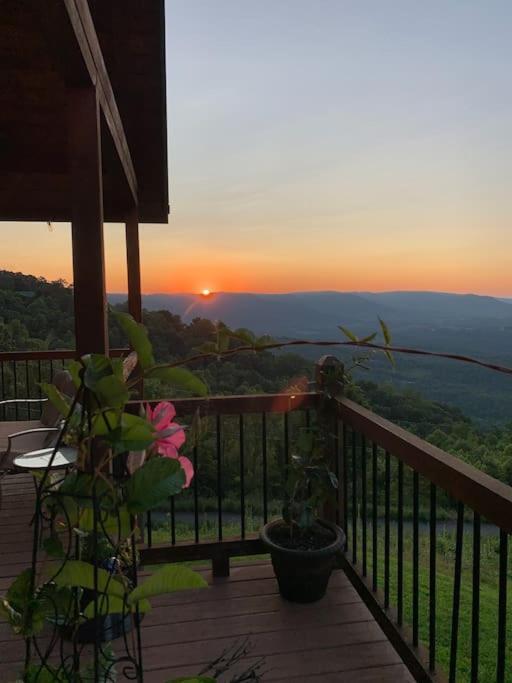 Blue Ridge Parkway Panoramic Paradise-60 Mile View Fancy Gap エクステリア 写真